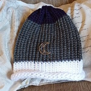 Loom knit hat Weave Adult size purple white gray Silver Moon charm acce
